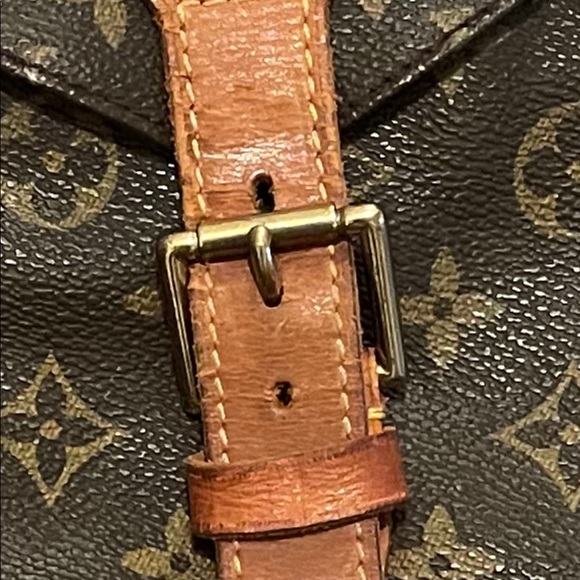 Authentic Vintage Louis Vuitton Backpacked in great condition, gently used. - Picture 8 of 9